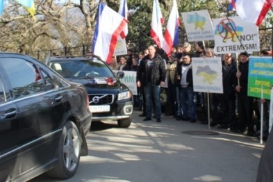 �������� ������� ��������������� ������������� ����� � �����