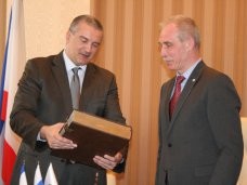 � ������� ��������� ������� � �������������� ����� ������ � ����������� ��������