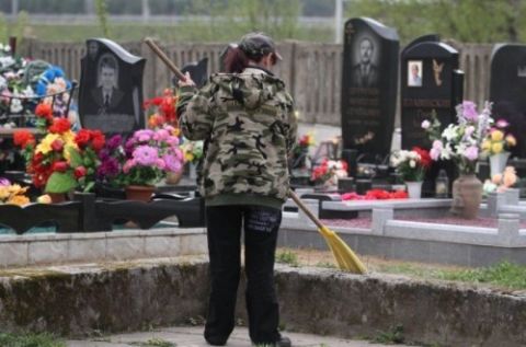 В Крыму снижают норму погребения на кладбищах
