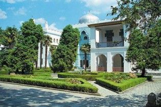 Крымские санатории «Ай-Петри», «Дюльбер» и «Мисхор» акционируют, чтобы продать на аукционах