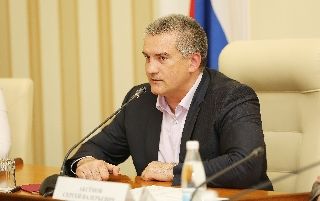 Аксенов отстранил от должности главу Минимущества Крыма