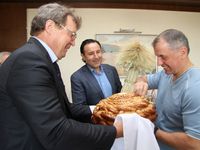 � ����� ������� ����� 1 �������� 300 ����� ���� �����!