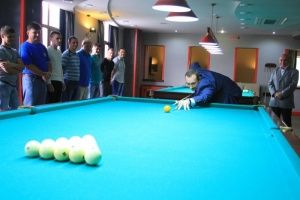 МЧСник из Керчи стал вторым в крымском турнире по бильярду