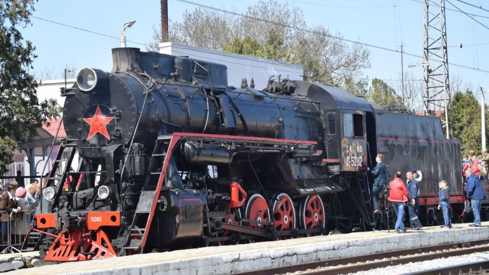 фирменный поезд волгоград санкт-петербург. поезд победы поныри. поезд победы иммерсивный музей. передвижной музей "поезд победы" прибудет в махачкалу. поезд слава.