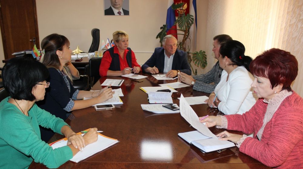 ��������� ����� � ������ ����������� �� ��������� ����, ��������� ������ ������ ������� ����� �, �������, �� �������, ��������� ������������ ������ � ������ ������������