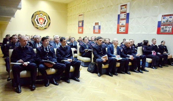 Полицейские Ялты подвели итоги работы за минувший год, -полный отчет