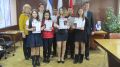 Руководители Красноперекопского района вручили паспорта юным гражданам