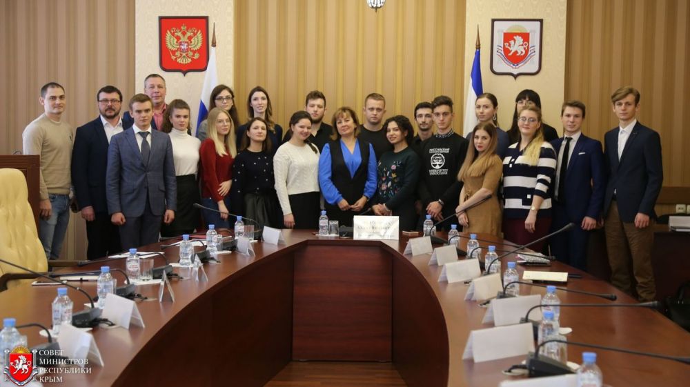Алла Пашкунова: Встречи с крымским студенчеством будут проводится регулярно