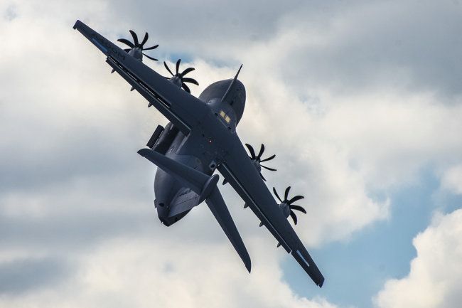 Три самолета США провели разведку у берегов Крыма