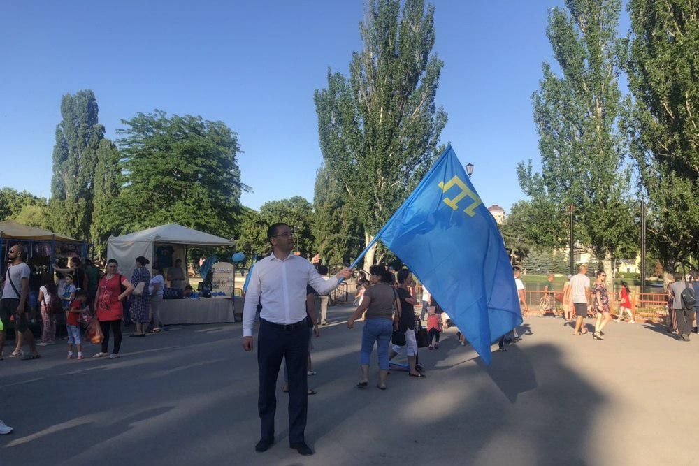 День крымскотатарского флага отпраздновали в Симферополе