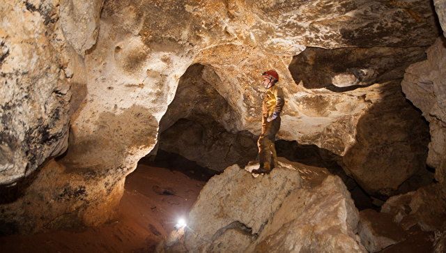 Первые туристы попадут в пещеру под "Тавридой" через полтора года