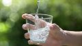 В каждой четвертой бутылке питьевой воды в России - вода из крана
