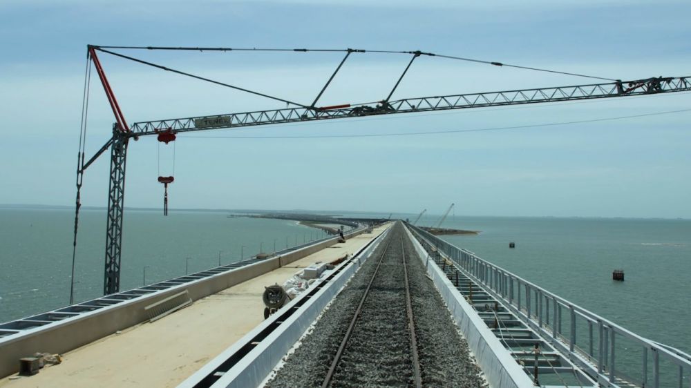 Железная дорога на Крымском мосту будет одной из самых защищенных
