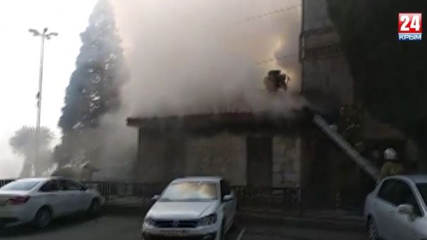 Опубликовано видео пожара церкви в Ялте