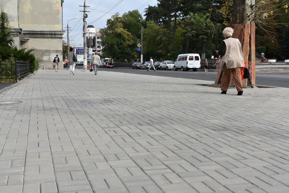 Первый этап ремонта улицы Невского в Симферополе завершат к 10 октября