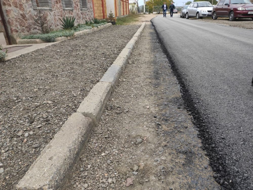 На 15 объектах ремонта дорог в Симферопольском районе выявлены грубые нарушения