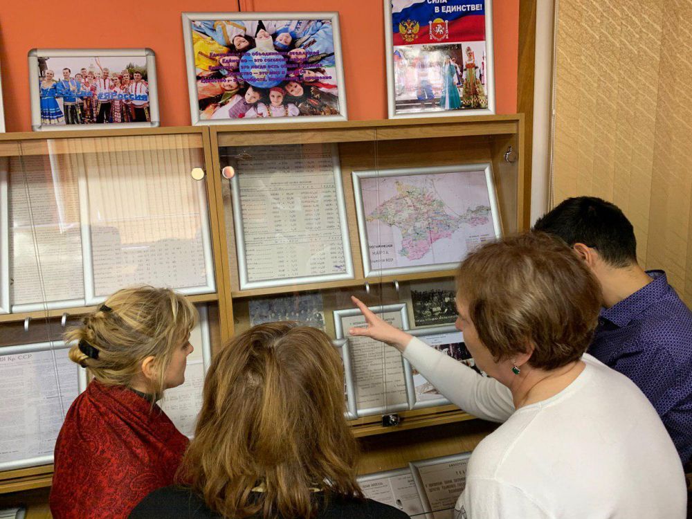 Архивисты Крыма представили документы, раскрывающие историю межнациональных отношений в разные исторические эпохи