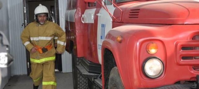 Семь человек эвакуировали на пожаре в Алупке