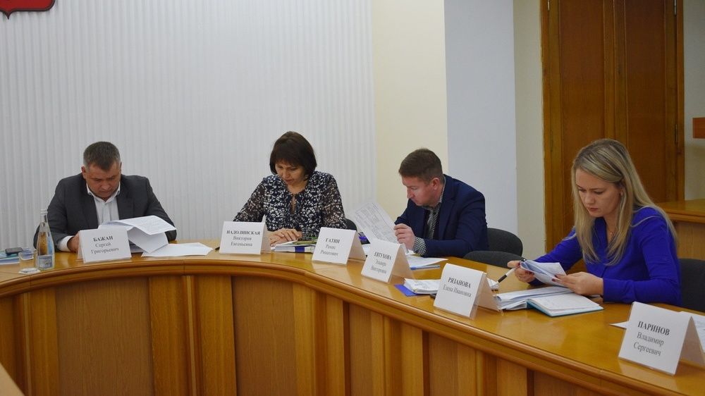 Унитарные предприятия симферополь. Унитарные предприятия симферополь. Унитарные предприятия симферополь. Директор муп аванград симферополь. Унитарные предприятия симферополь.