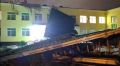 Сильный ветер сорвал часть крыши со школы в Джанкое