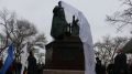 В Керчи открыли памятник, посвященный единству Крыма и России, — князю Глебу и игумену Никону