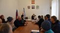 В администрации Нижнегорского района прошло совещание по социально-значимым вопросам для жителей с.Желябовка