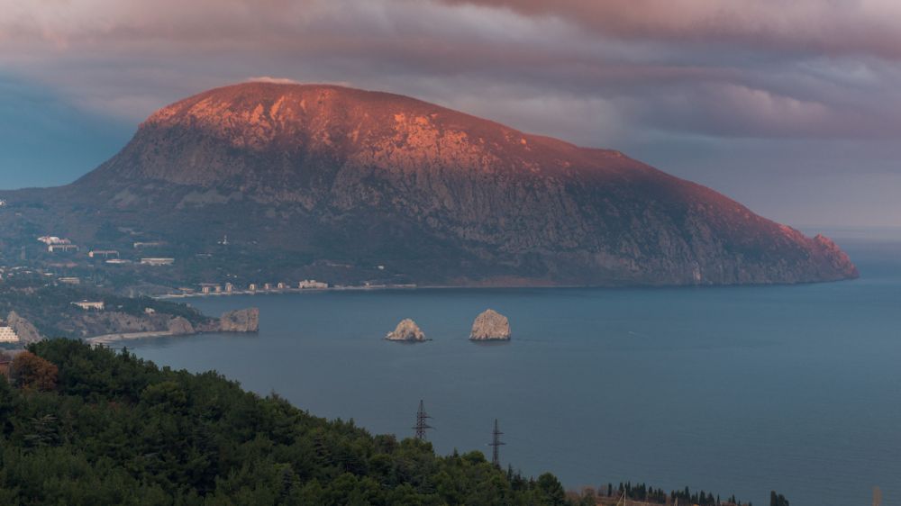 Гурзуф гора медведь Легенда