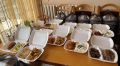 Предприниматели и волонтёры обеспечили горячие обеды для симферопольской «скорой»