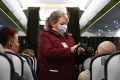 Прилетевших в Крым проверяют еще в салоне самолета
