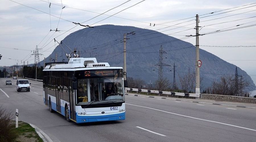 Возобновлено движение троллейбусов из Симферополя в Алушту и Ялту