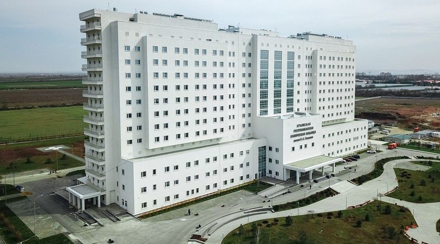 Новый медцентр в Симферополе досрочно подготовили к приему пациентов