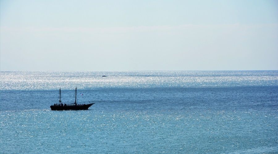 Погрануправление разъяснило правило выхода в море в Крыму