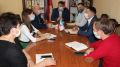 Глава администрации Сакского района Михаил Слободяник провел совещание с заместителями.
