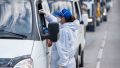 Проверяют медики и полиция: работа блокпоста на въезде в Севастополь