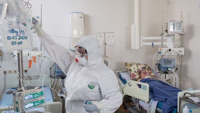 Под меднаблюдение по коронавирусу за сутки взяты почти 100 крымчан