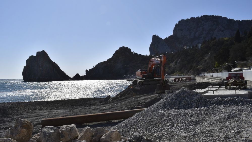 Темпы выполнения работ по реконструкции берегоукрепительных сооружений в Симеизе