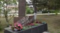 Руководство Нижнегорского района возложили цветы к памятнику жертвам депортации 1944г
