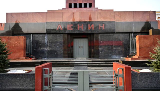 "Покупатели найдутся": Жириновский предложил продать Ленина