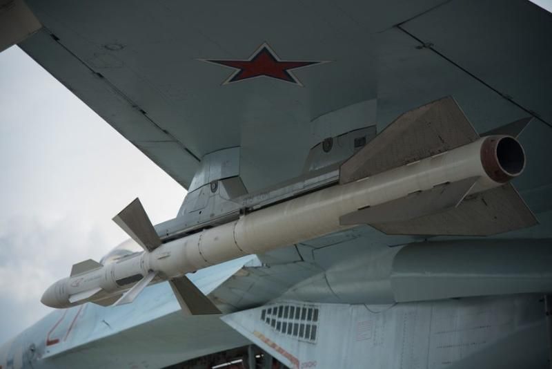 Российские истребители сопроводили бомбардировщики США над Черным морем