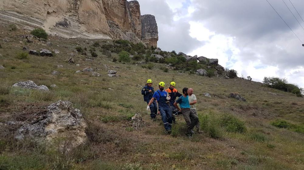 В Крыму парашютист рухнул со скалы на Качи-Кальоне