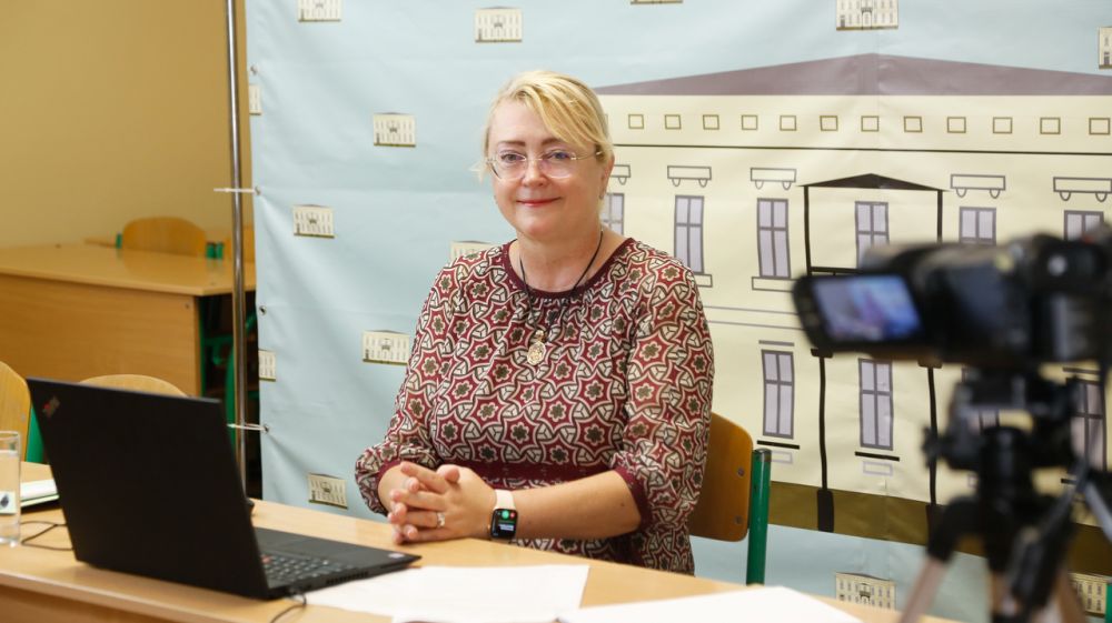 Ирина Кивико провела вебинар для руководителей и специалистов управлений образования муниципалитетов республики