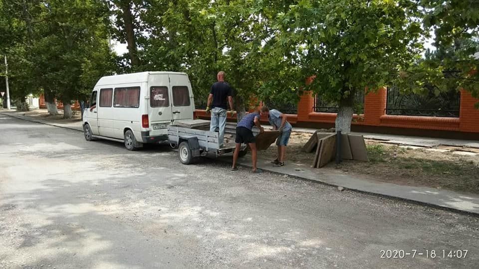 Чп саки сегодня. Чп саки сегодня. Авария трасса евпатория саки. Новофедоровка взрывы. Авария на трассе евпатория.