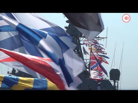 В Севастополе прошла репетиция празднования дня ВМФ (СЮЖЕТ)