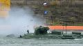 Погода помешала поднять БТР, затонувший в Керченском проливе