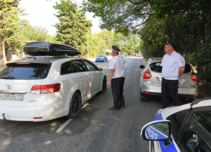 В Алуште полиция провела операцию «Курорт»