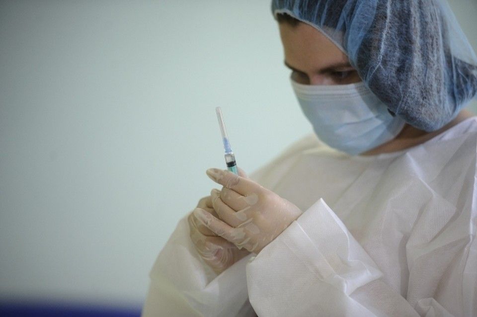 В Крыму ждут еще 30 специалистов для работы с коронавирусными больными