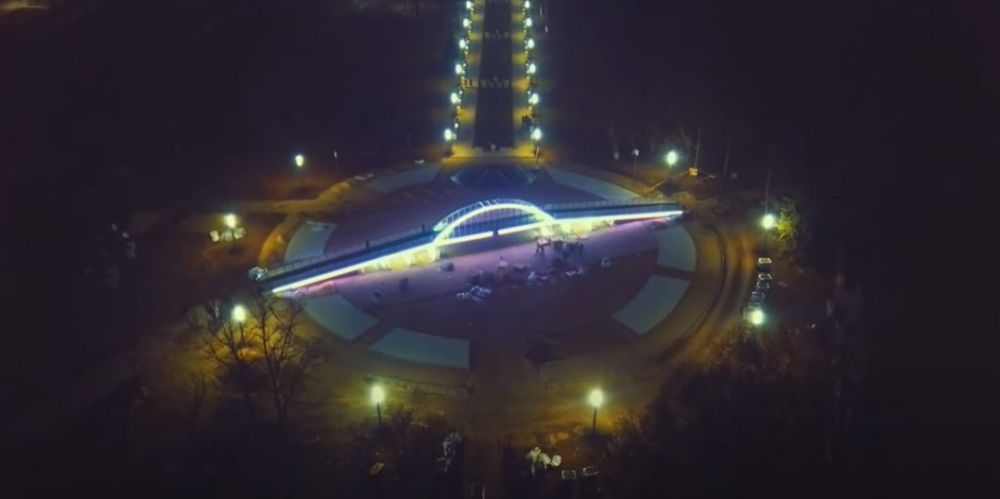 В Керчи треснула копия Крымского моста