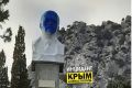 Вандалы в Симеизе облили памятнику Ленину синей краской