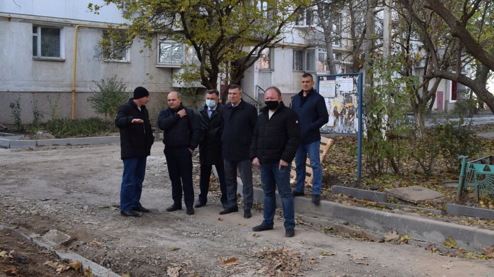 Сегодня, 27 ноября, депутат Государственного Совета Республики Крым Алексей Черняк посетил с рабочим визитом город Джанкой