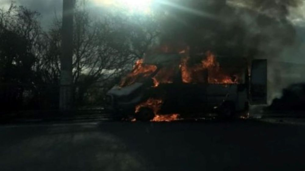 Гражданин Украины сжег микроавтобус под Ялтой из-за ссоры с женой